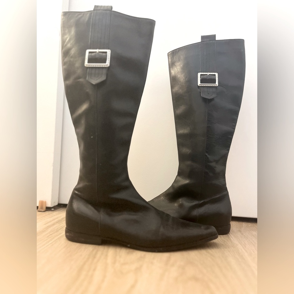 Burberry leather boots. Size 37. Great condition! Work only a few times